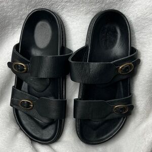 Liberté Amalfi Leather Sandals